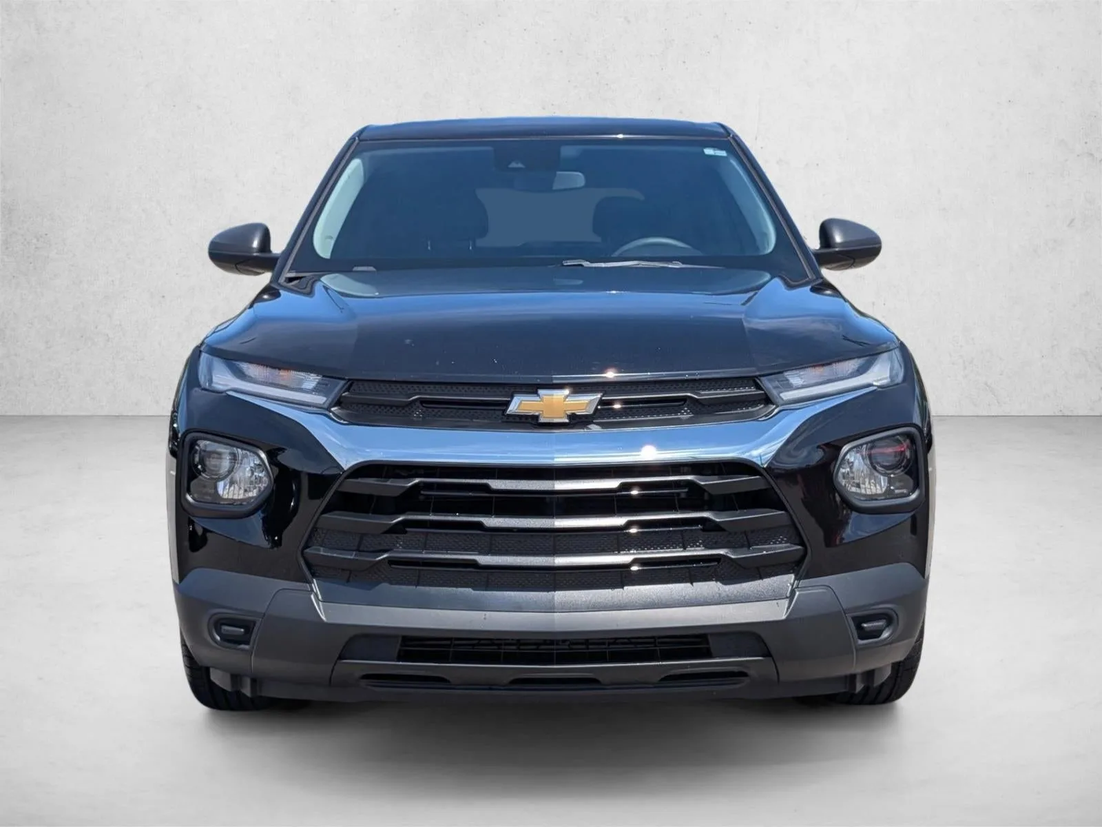 2021 Chevrolet Trailblazer LS photo 2