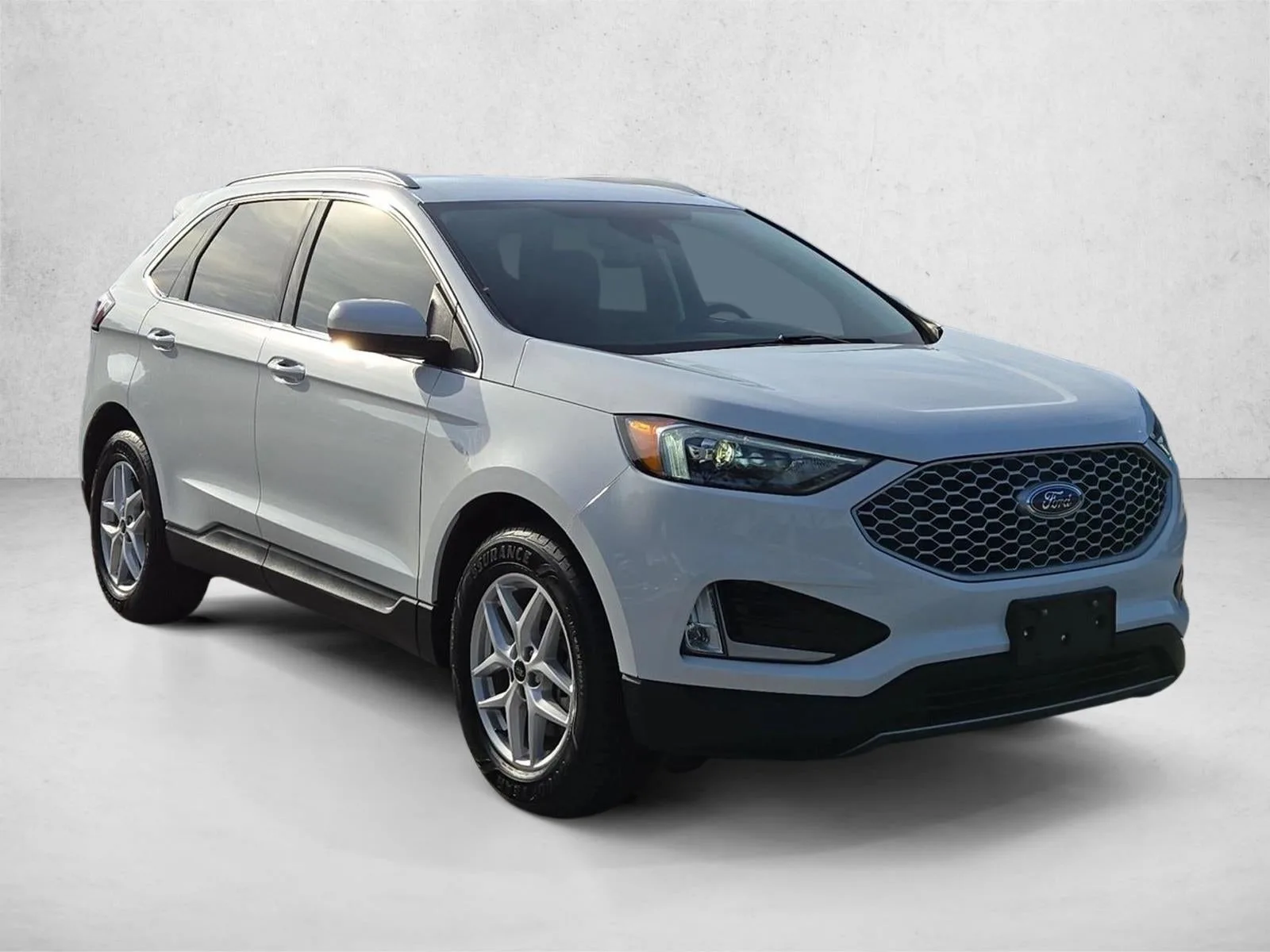 2023 Ford Edge SEL AWD photo 3
