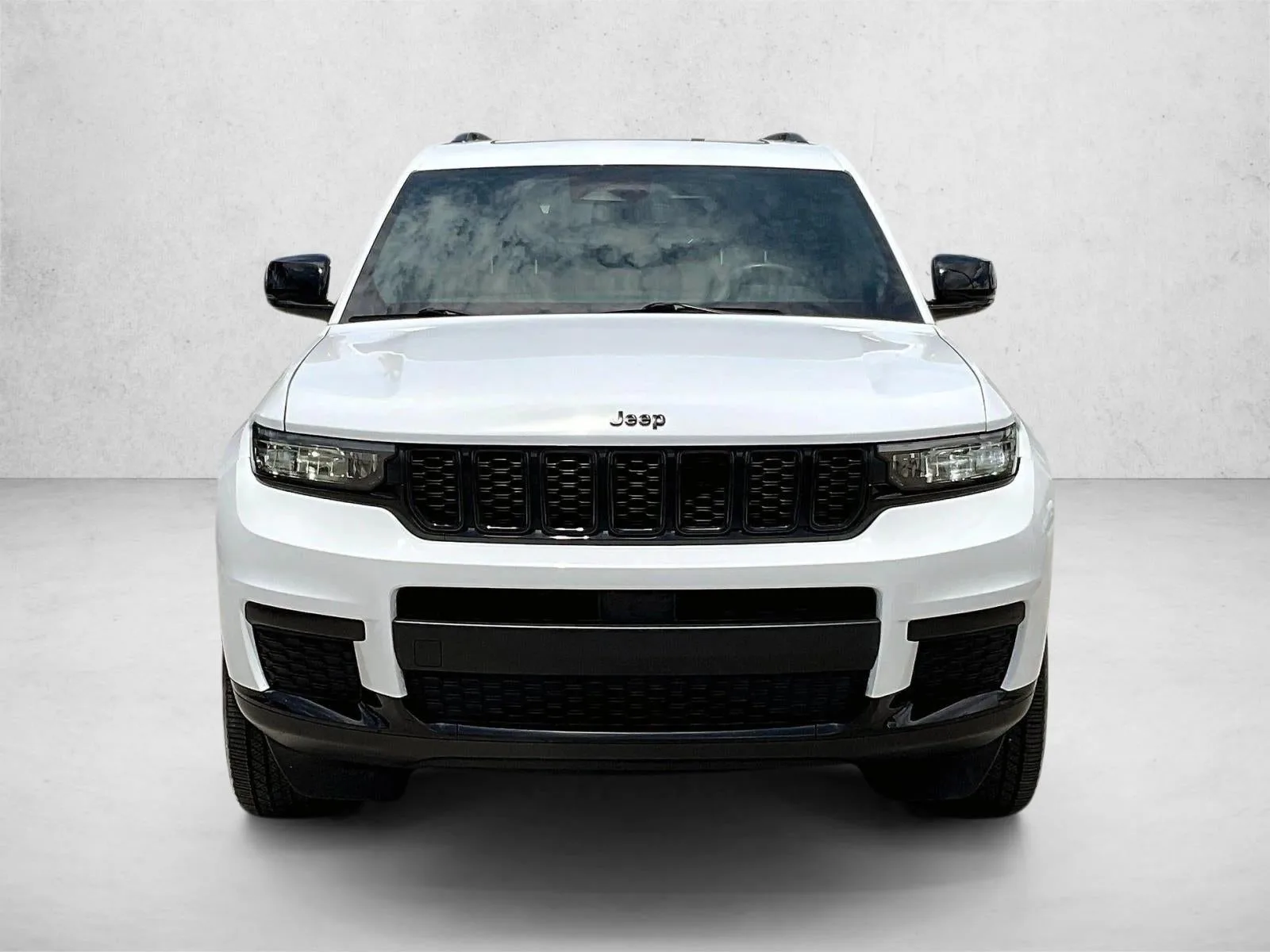 2023 Jeep Grand Cherokee L Altitude 4x2 photo 3
