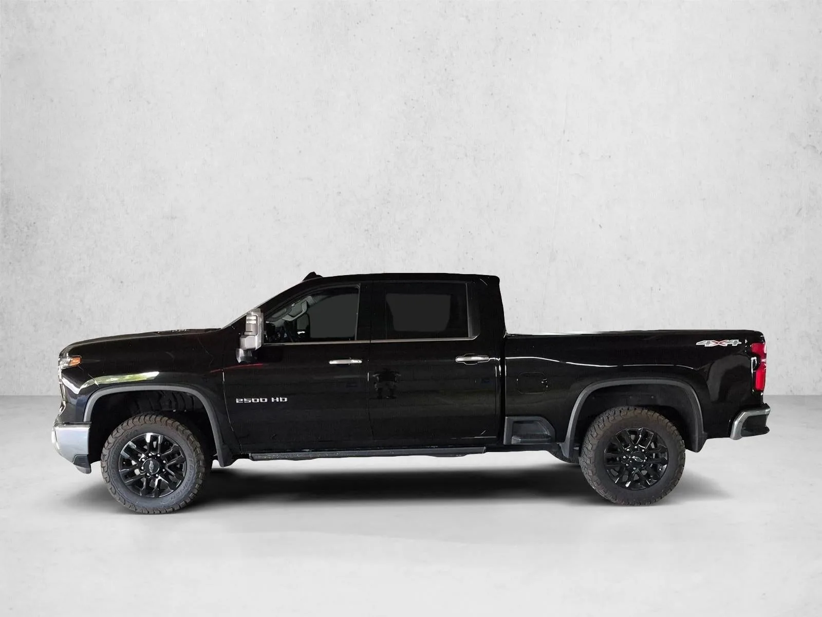 2025 Chevrolet Silverado 2500 HD LTZ photo 9