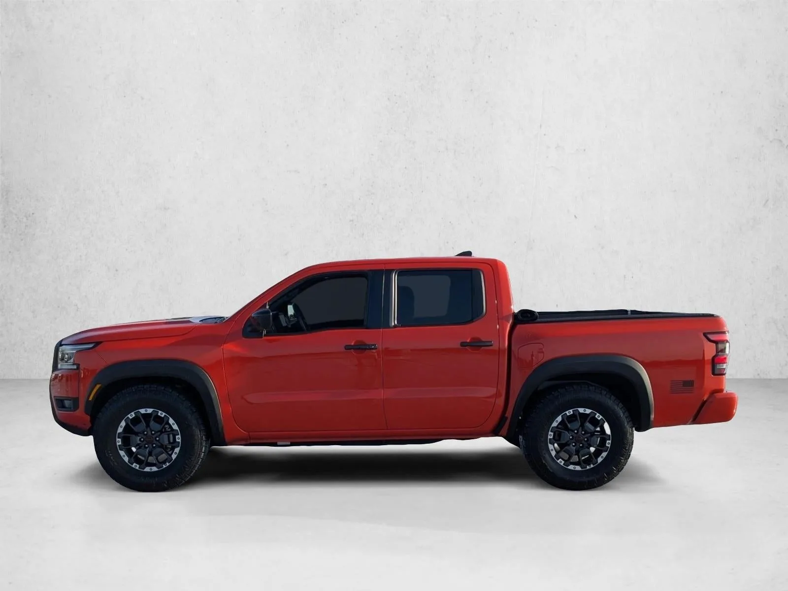 2025 Nissan Frontier Crew Cab PRO-X 4x2 photo 9