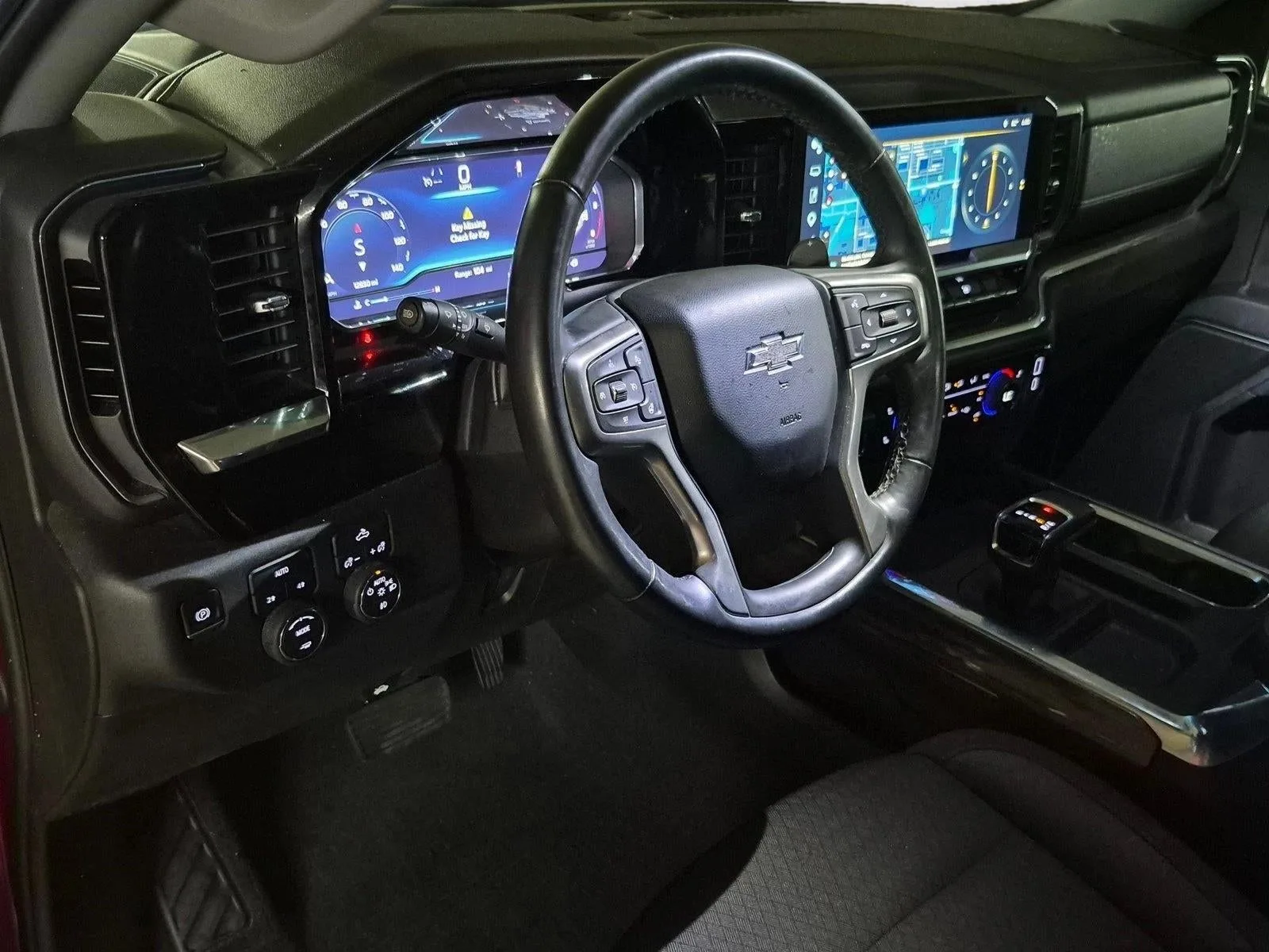 2025 Chevrolet Silverado 1500 RST photo 11