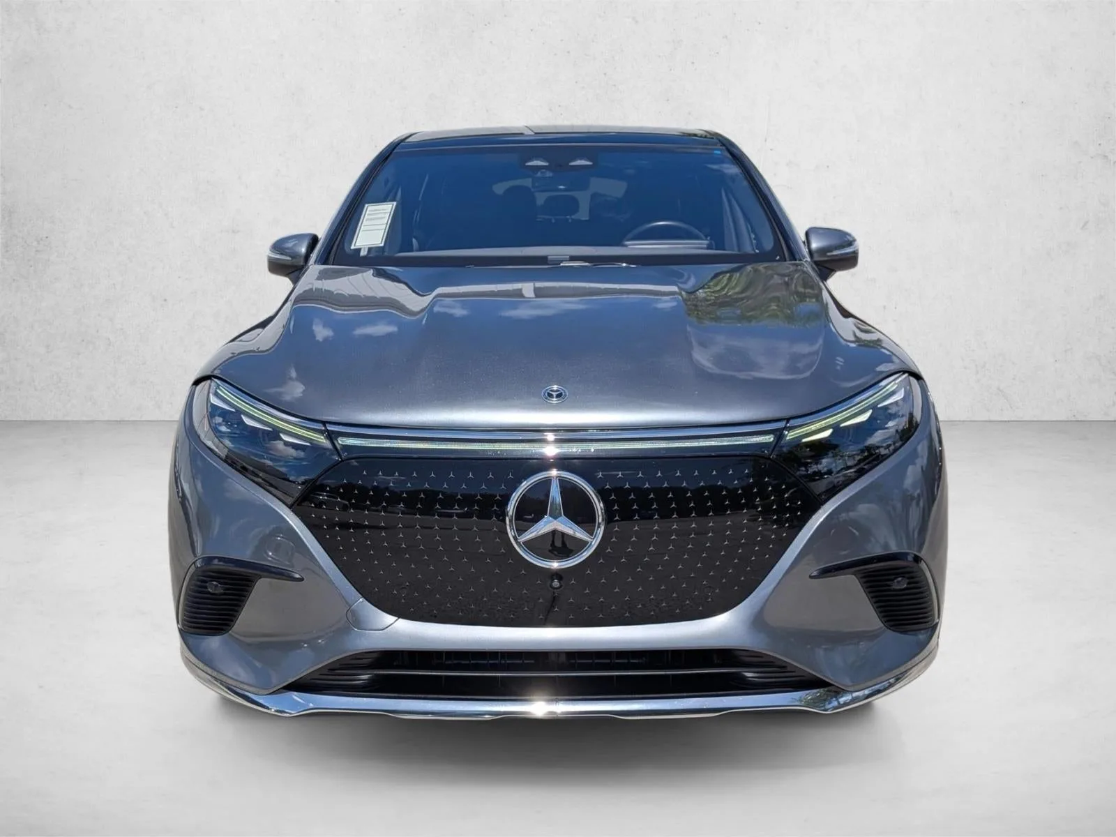 2023 Mercedes-Benz EQS 450 SUV 4MATIC® photo 2