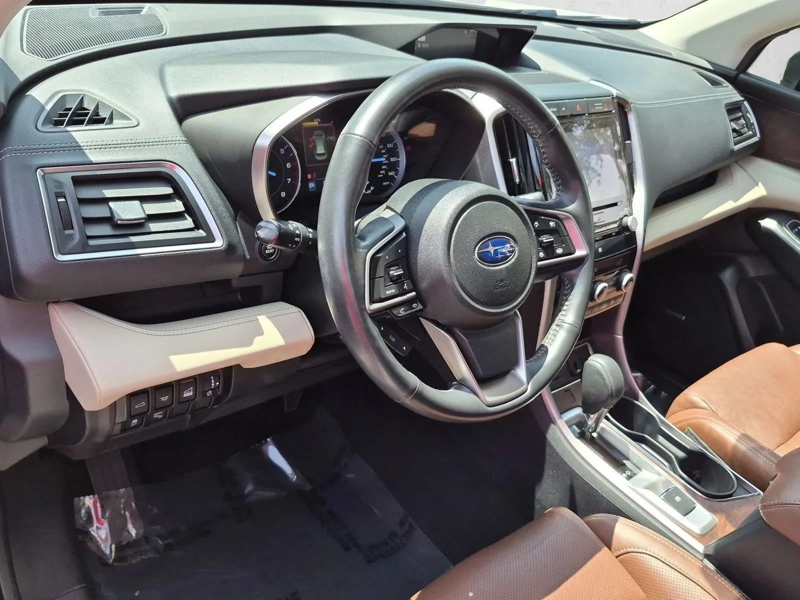 2021 Subaru Ascent Touring 7-Passenger photo 10