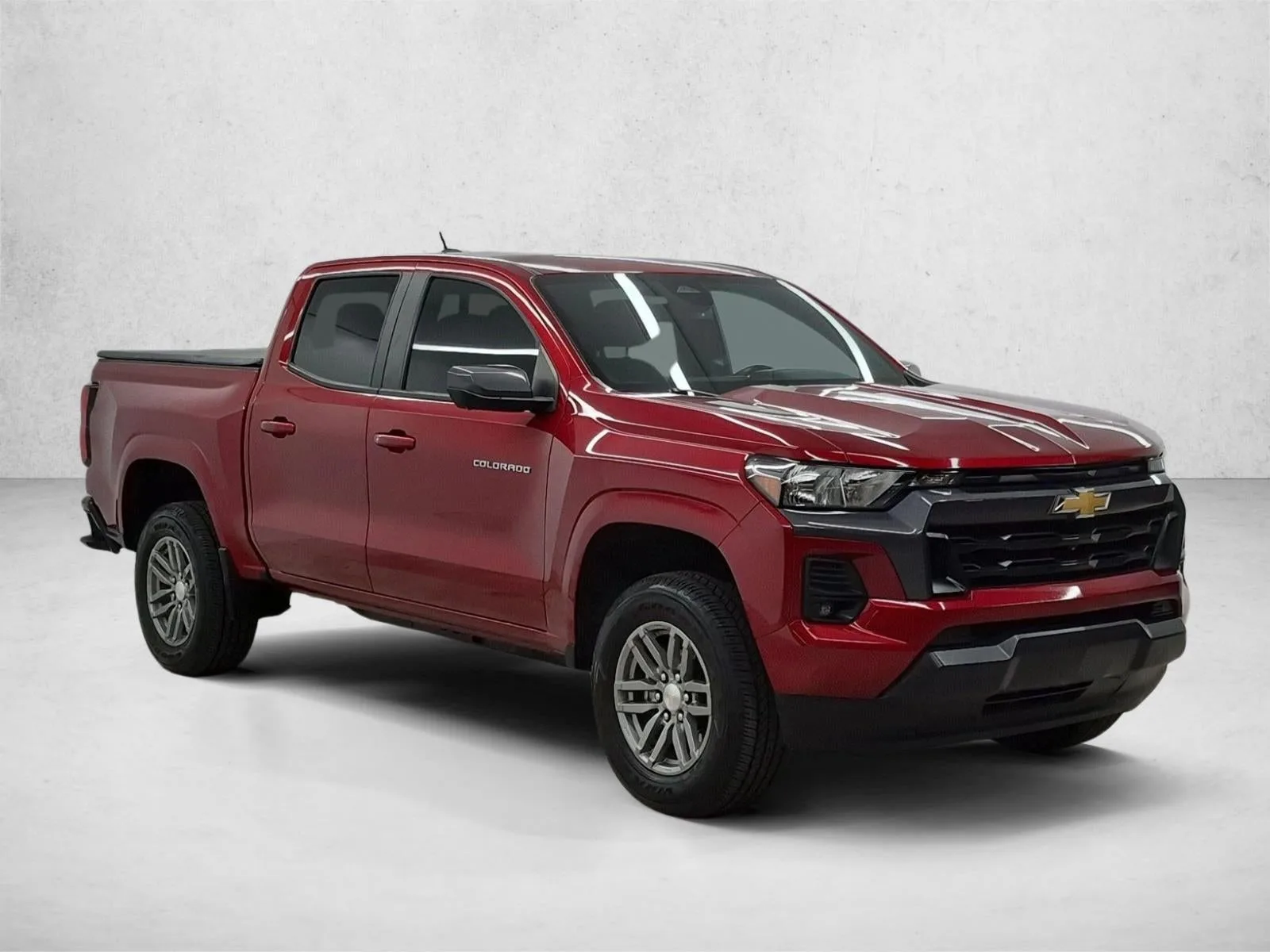 2023 Chevrolet Colorado 2WD LT photo 3