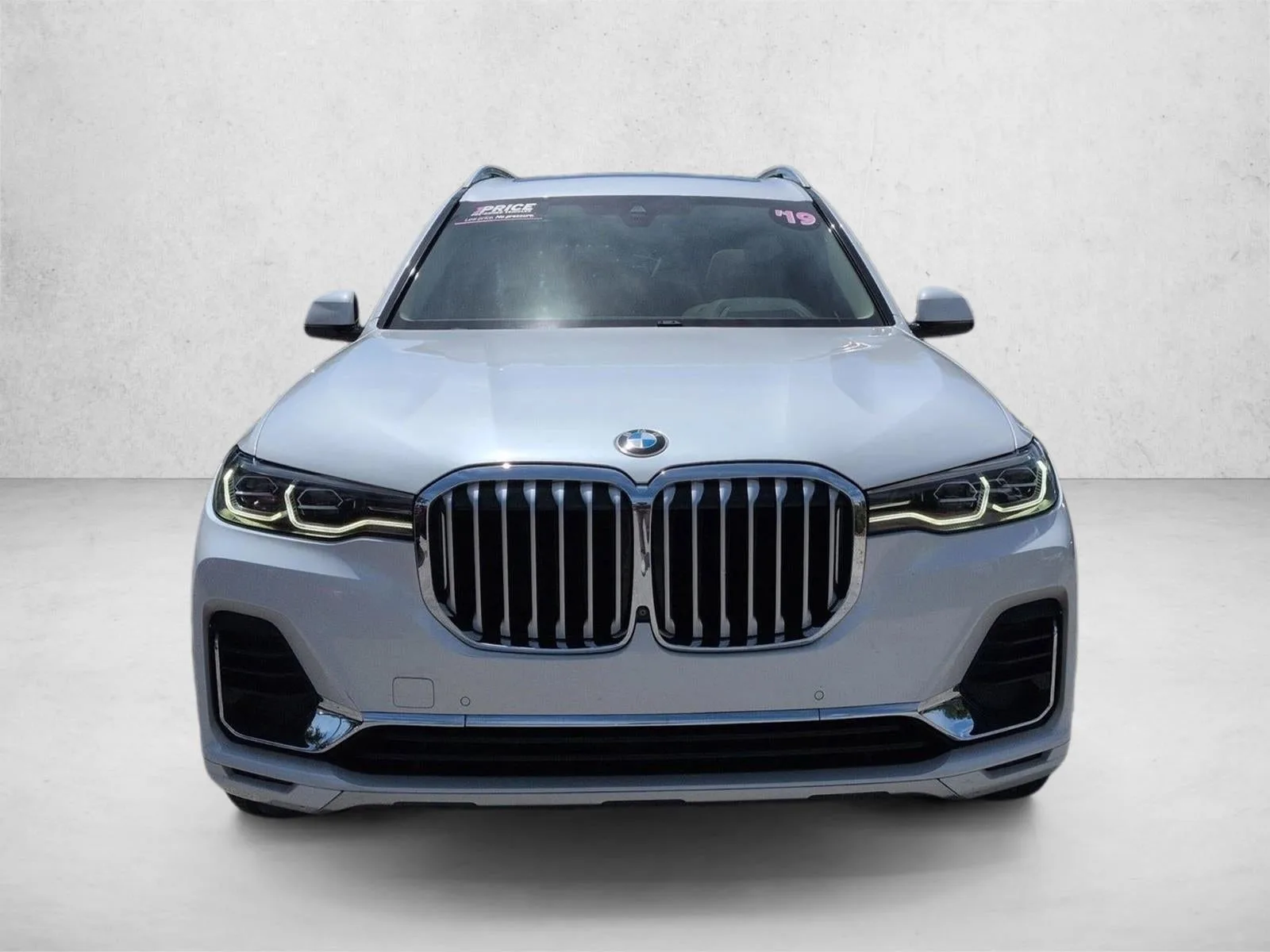 2019 BMW X7 xDrive40i Sports Activity Vehicle photo 2