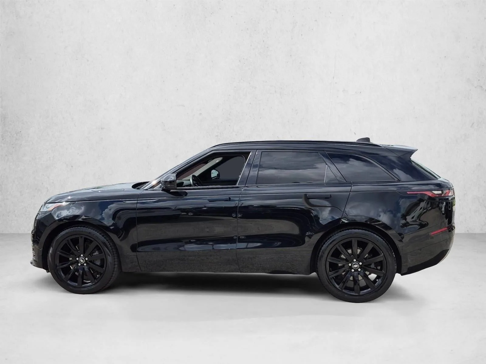 2018 Land Rover Range Rover Velar P380 R-Dynamic SE photo 8