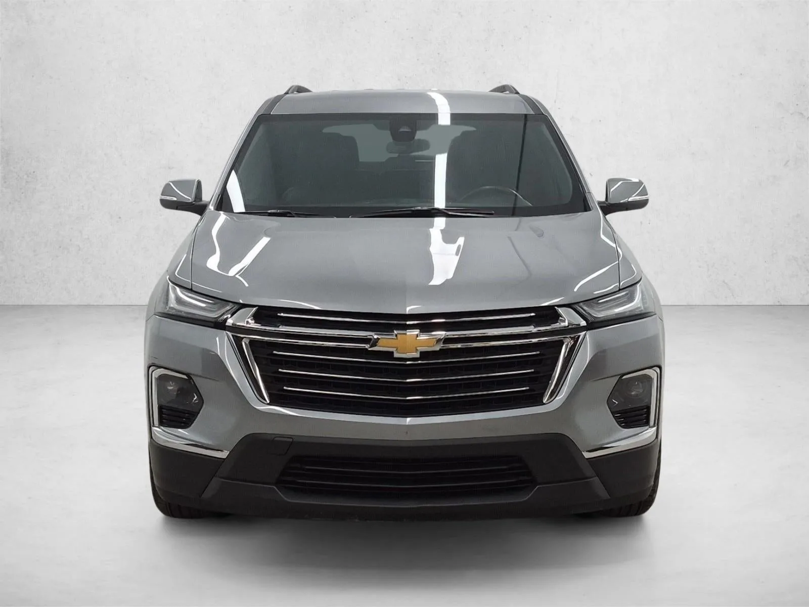 2023 Chevrolet Traverse LT Cloth photo 2
