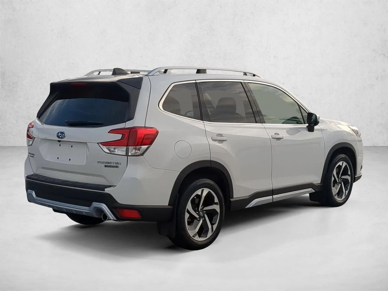 2024 Subaru Forester Touring photo 5