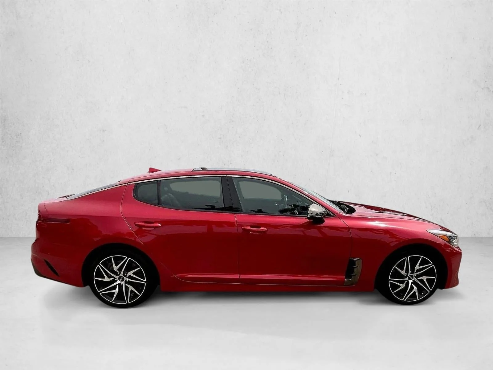 2022 Kia Stinger GT-Line AWD photo 5