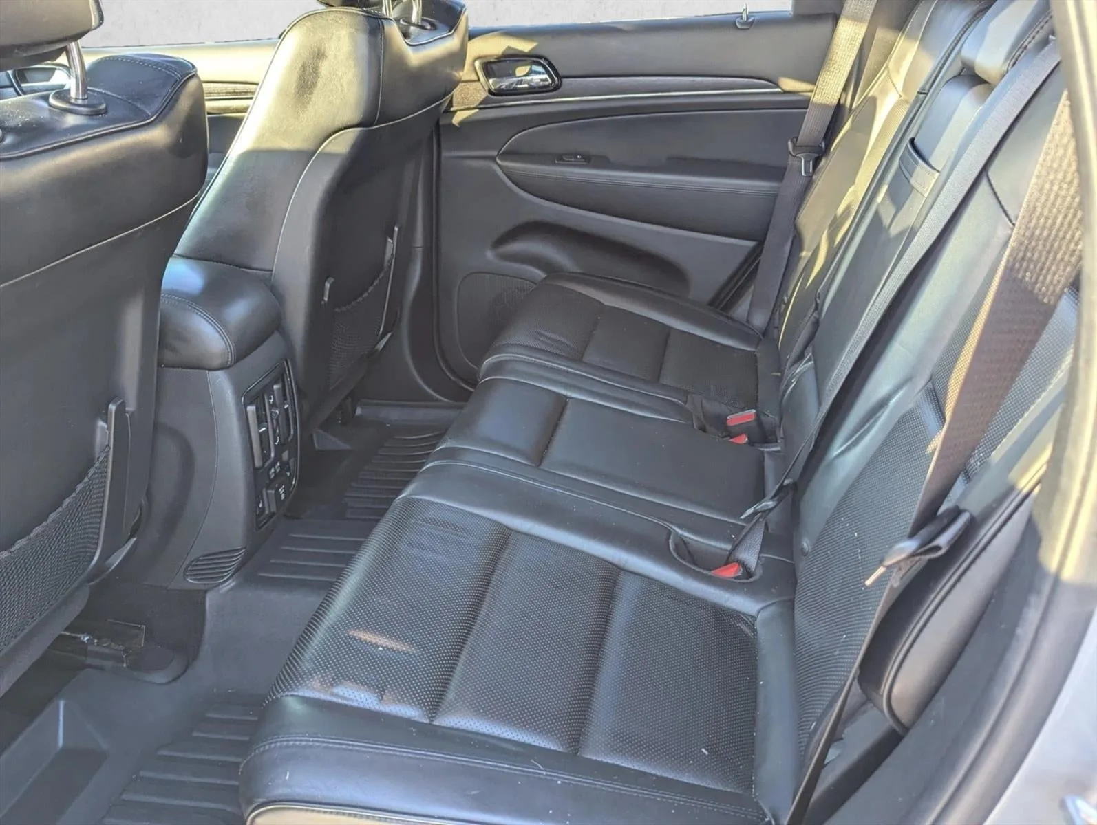 2020 Jeep Grand Cherokee High Altitude 4x4 photo 8