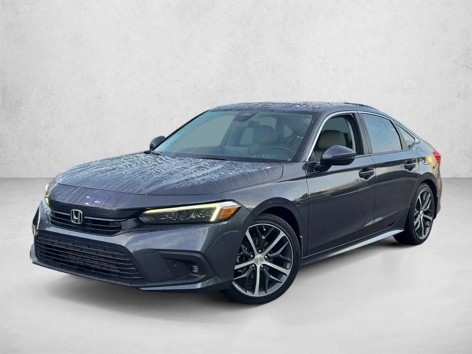 2024 Honda Civic Sedan Touring CVT photo 2
