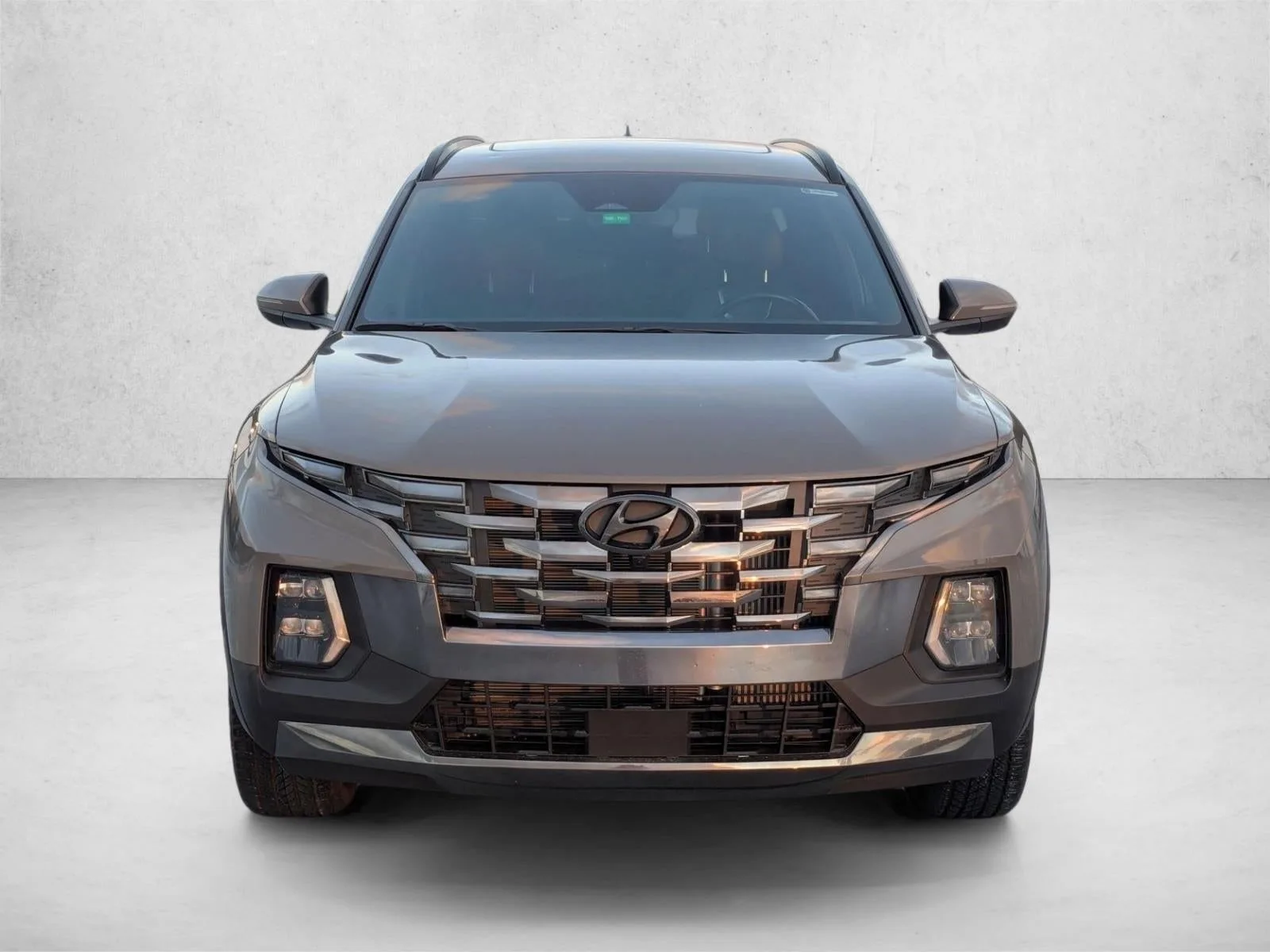 2023 Hyundai Santa Cruz Limited photo 2