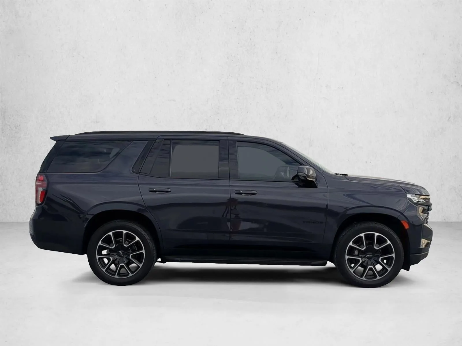 2022 Chevrolet Tahoe RST photo 4