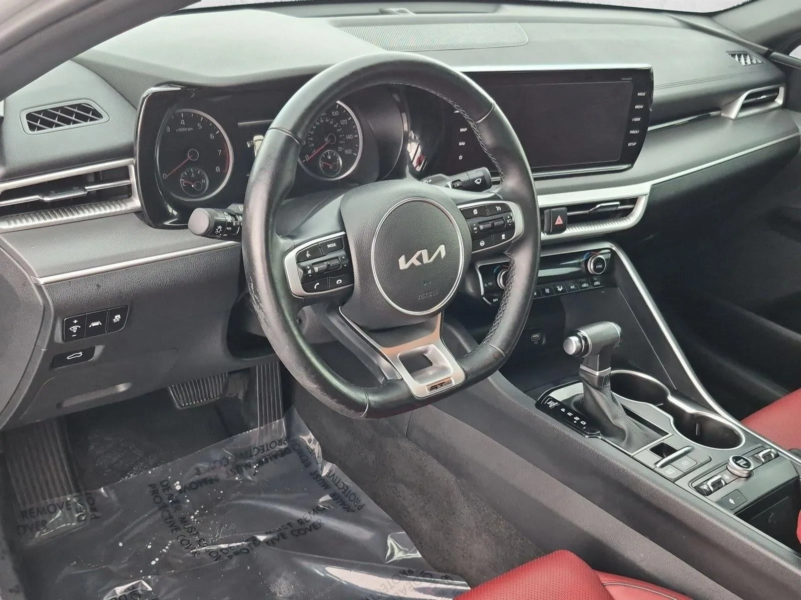 2023 Kia K5 GT-Line photo 10
