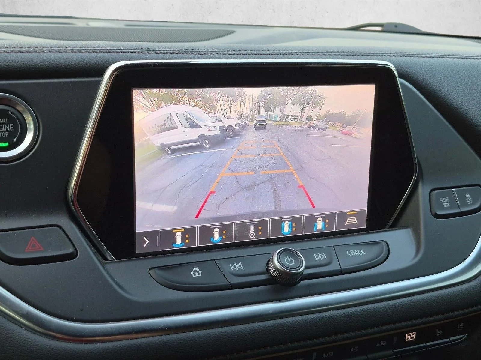 2019 Chevrolet Blazer FWD Premier photo 9