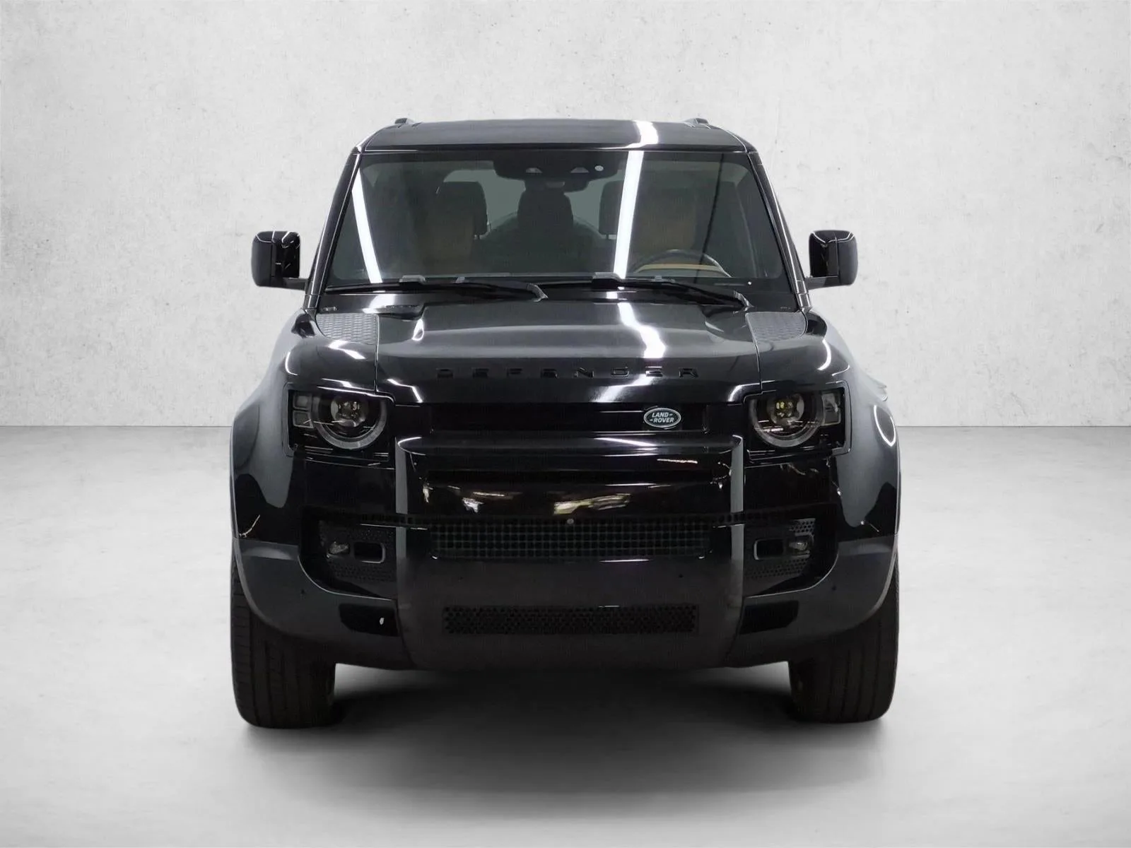 2023 Land Rover Defender 130 SE photo 2