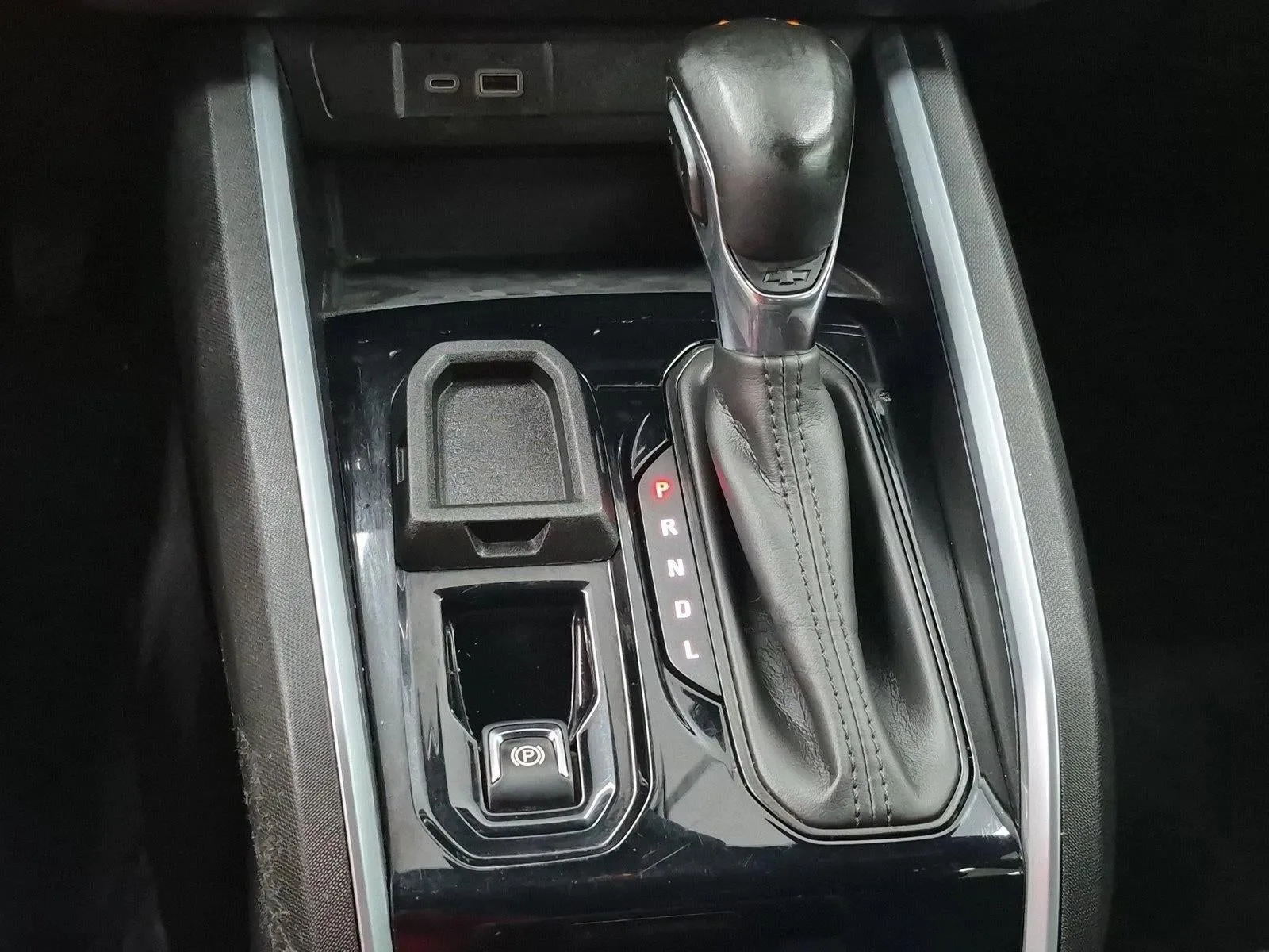 2023 Chevrolet Colorado 2WD LT photo 12