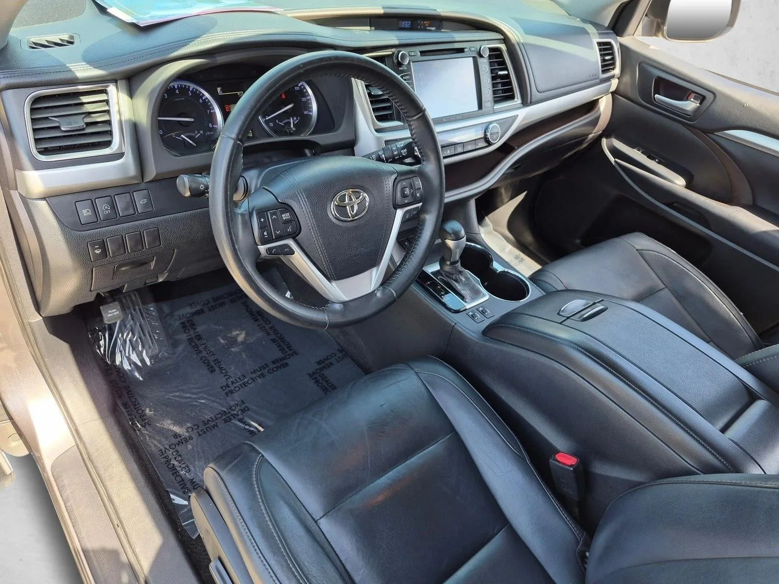 2018 Toyota Highlander XLE V6 FWD (Natl) photo 11