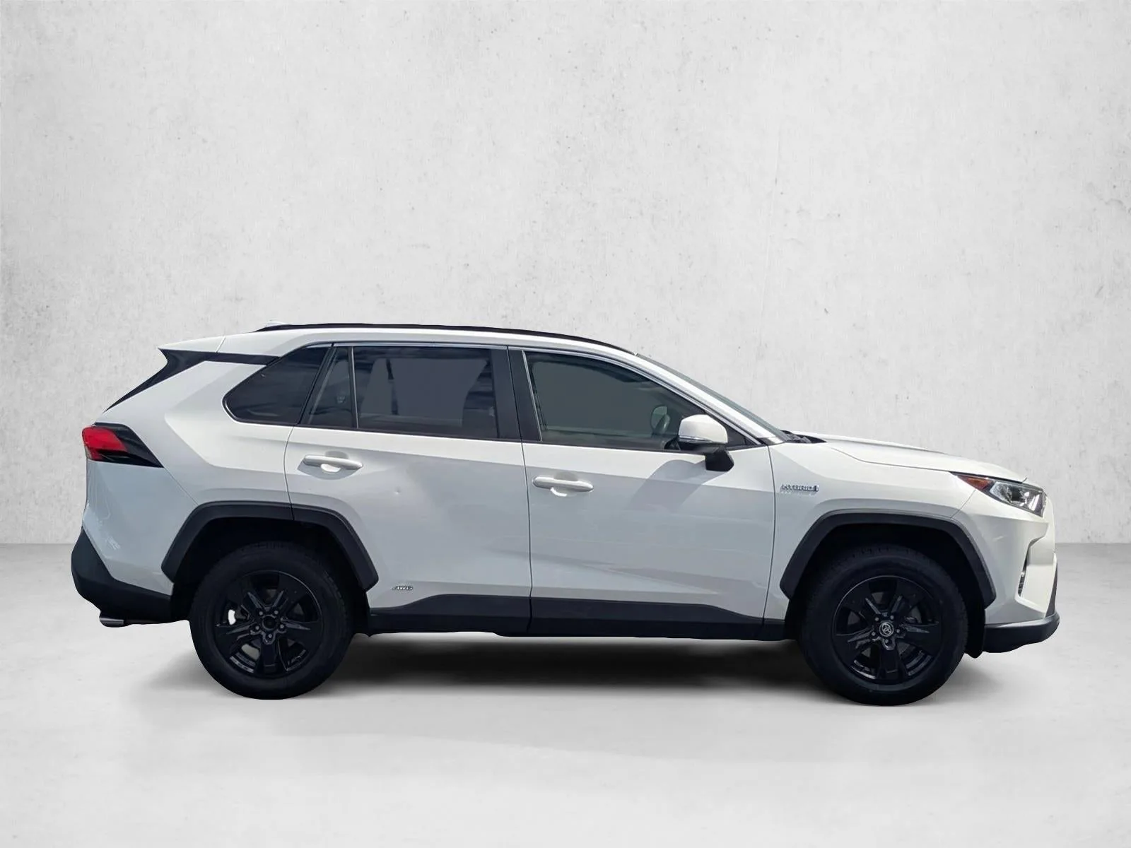 2020 Toyota RAV4 Hybrid XLE AWD (Natl) *Ltd Avail* photo 4