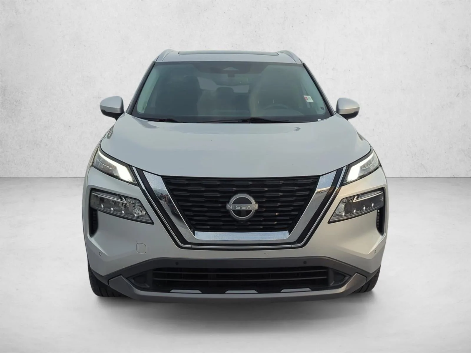 2023 Nissan Rogue FWD SL *Ltd Avail* photo 2