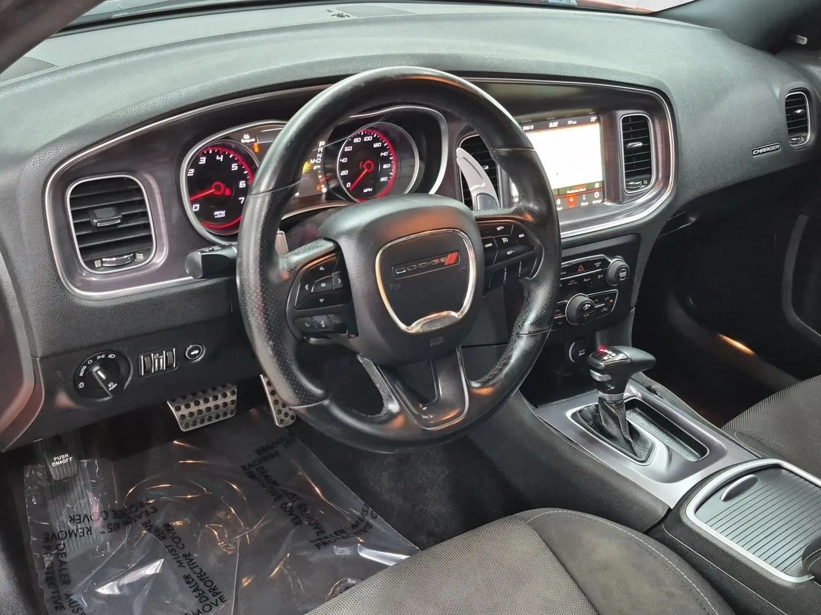 2018 Dodge Charger R/T Scat Pack RWD photo 10