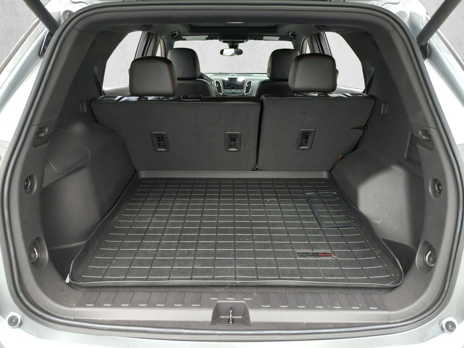 2024 Chevrolet Equinox FWD RS photo 6
