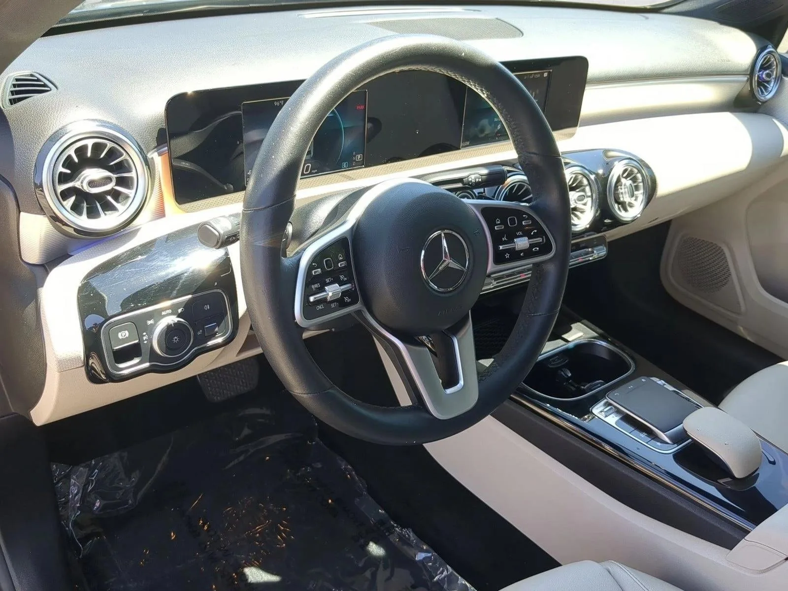 2019 Mercedes-Benz A 220 A 220 photo 10