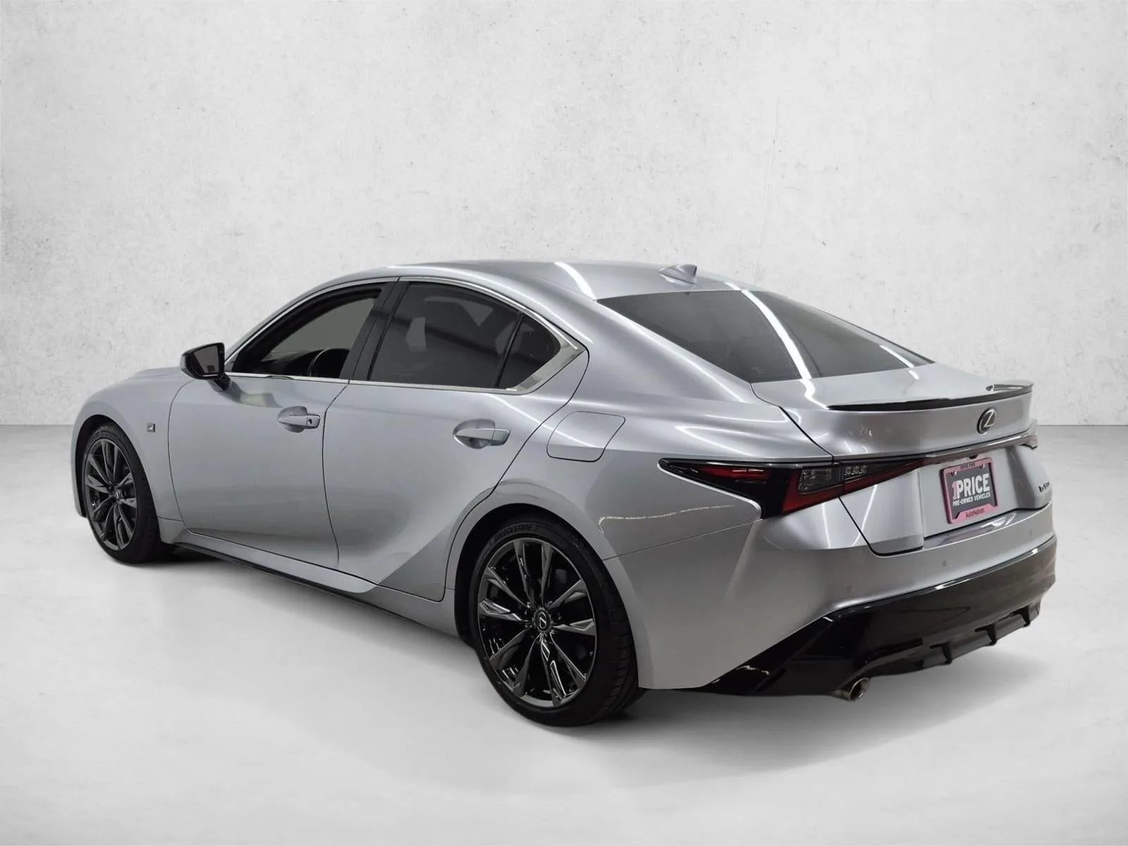 2022 Lexus IS IS 350 F SPORT photo 8