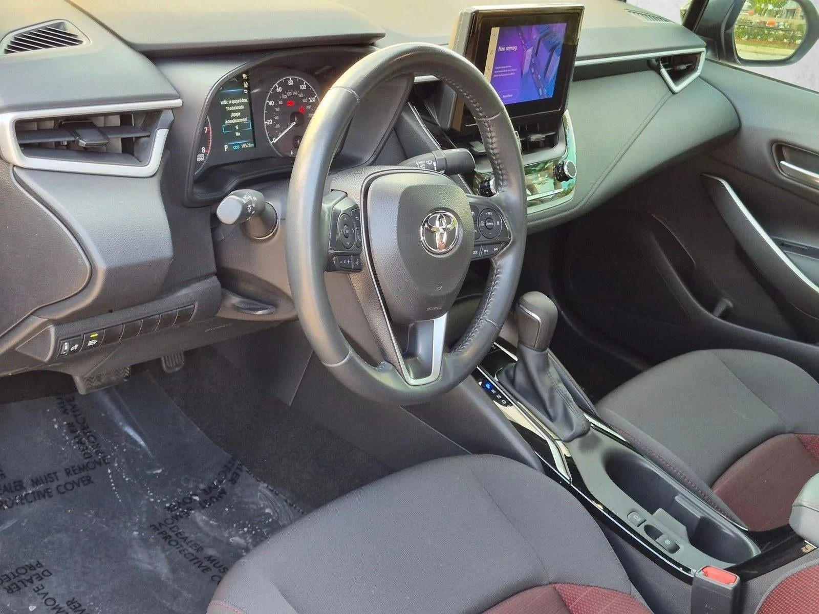2024 Toyota Corolla SE CVT (Natl) photo 9
