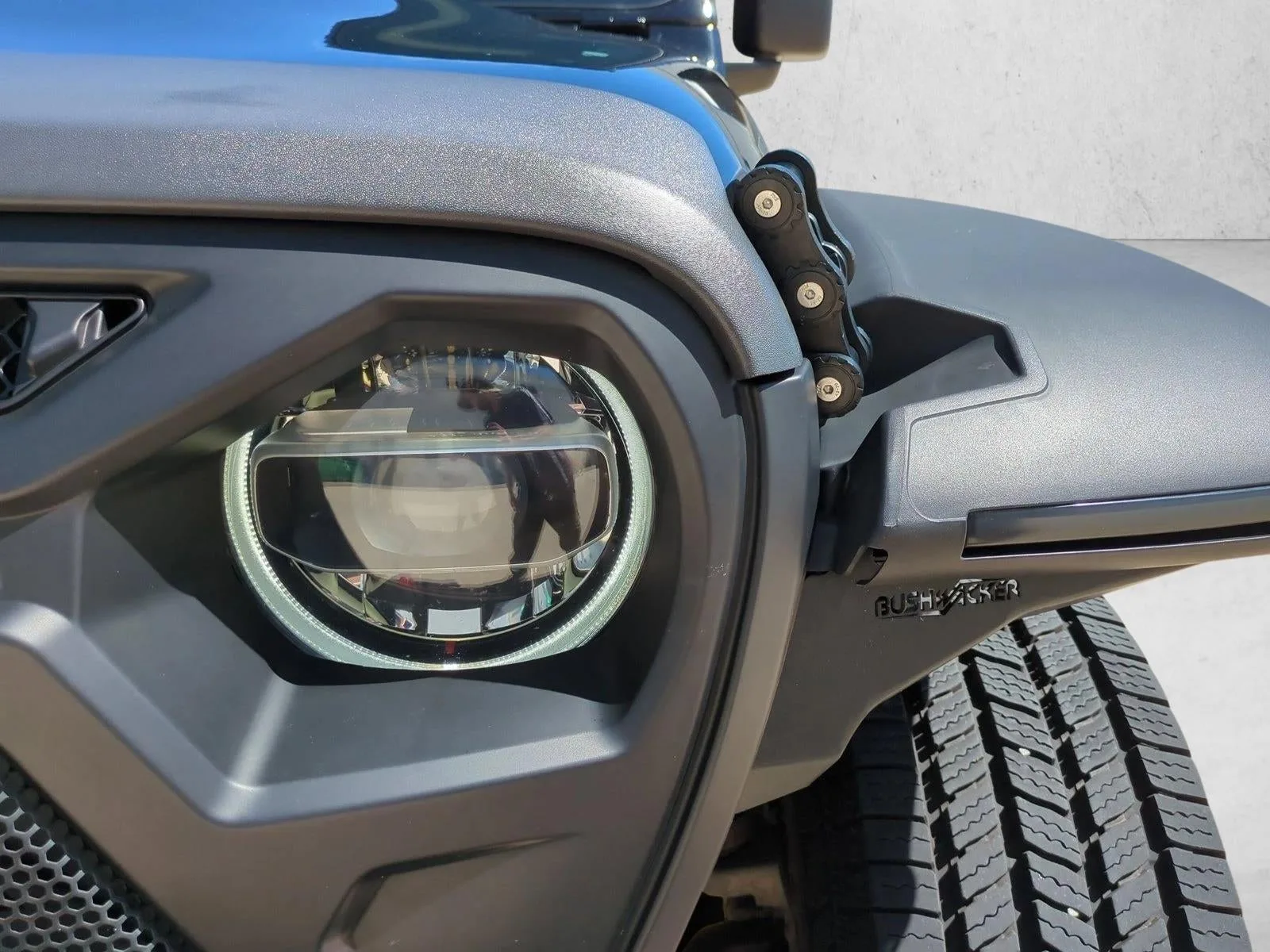 2021 Jeep Wrangler Willys 4x4 photo 9