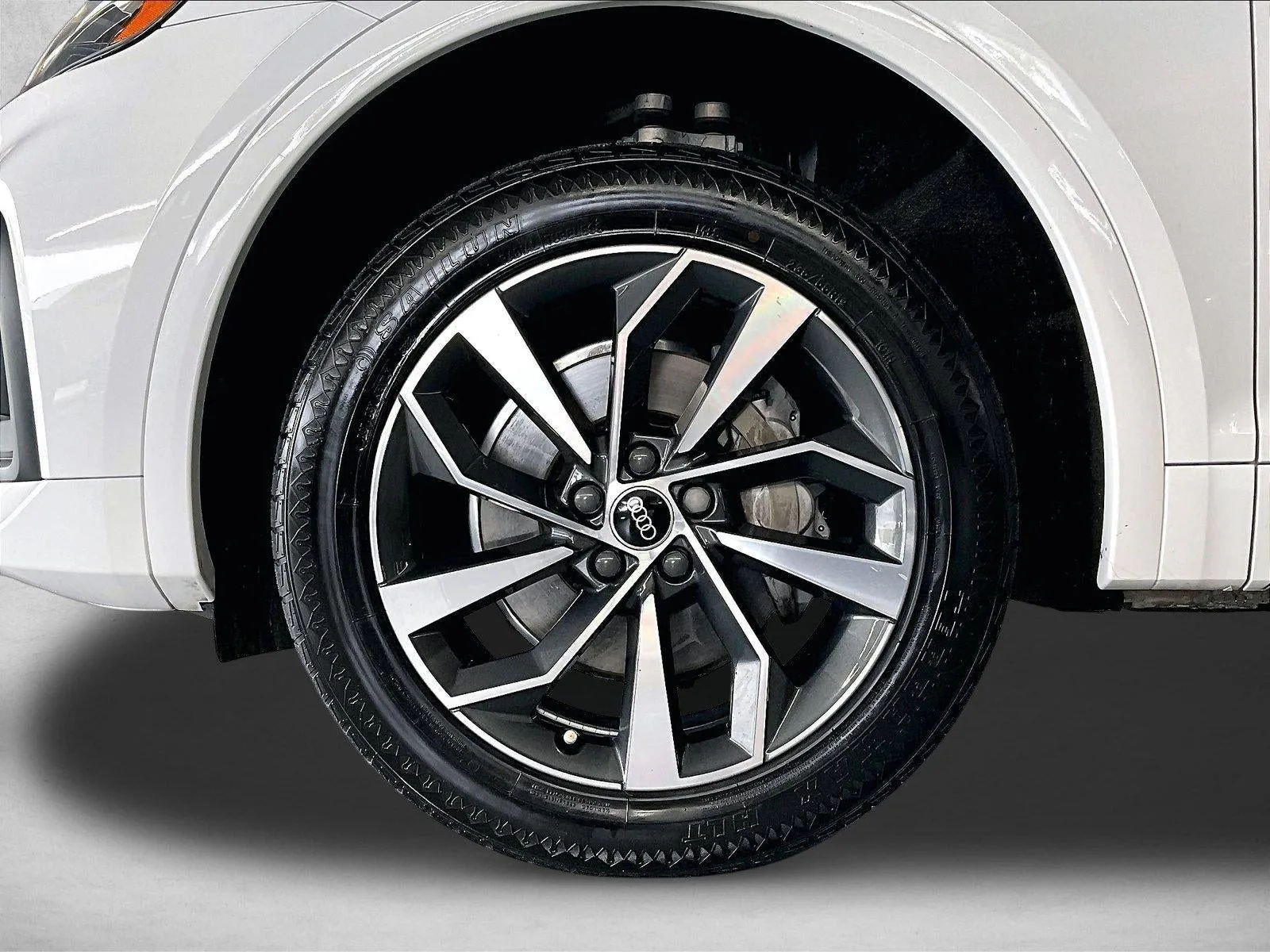2021 Audi Q5 Premium 45 TFSI quattro photo 10