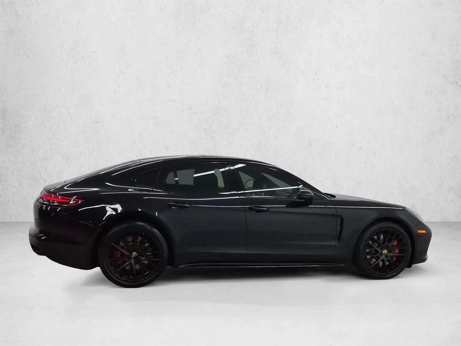 2017 Porsche Panamera Turbo photo 4