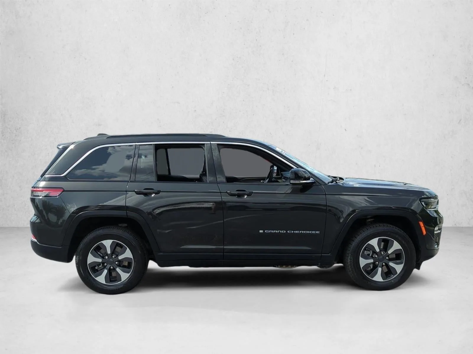 2024 Jeep Grand Cherokee 4xe 4x4 photo 4