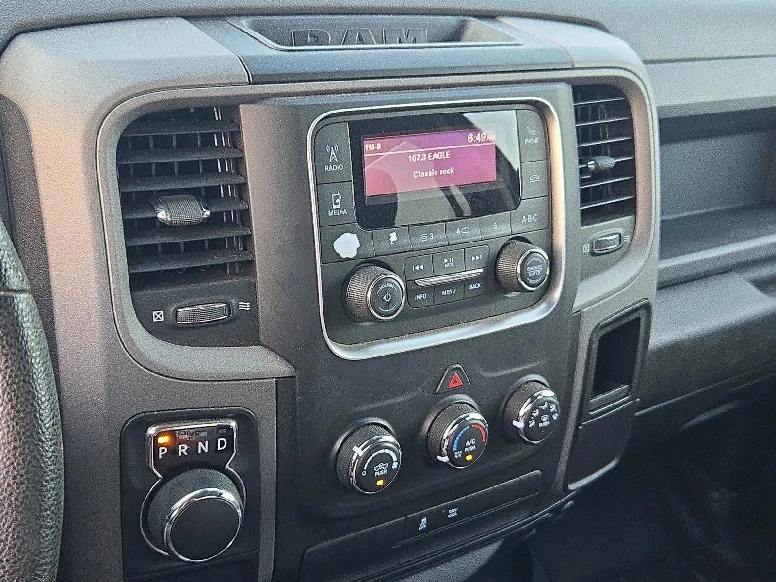 2018 RAM 1500 Express 4x2 Quad Cab 6'4" Box photo 12