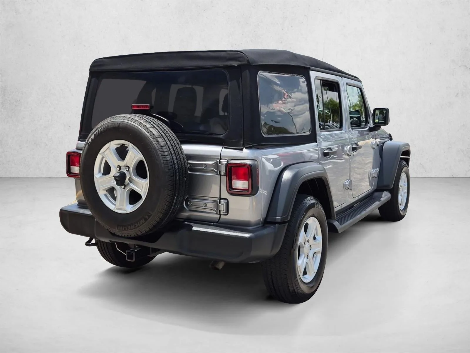 2019 Jeep Wrangler Unlimited Sport S 4x4 photo 5
