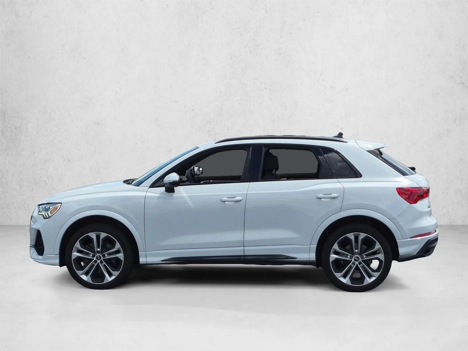 2021 Audi Q3 Premium Plus 45 TFSI S line quattro Tiptronic photo 8
