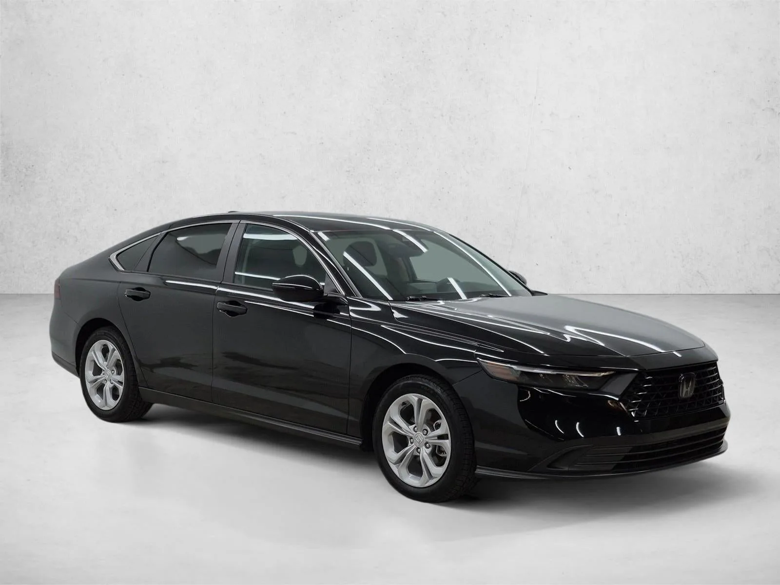 2025 Honda Accord Sedan LX photo 3