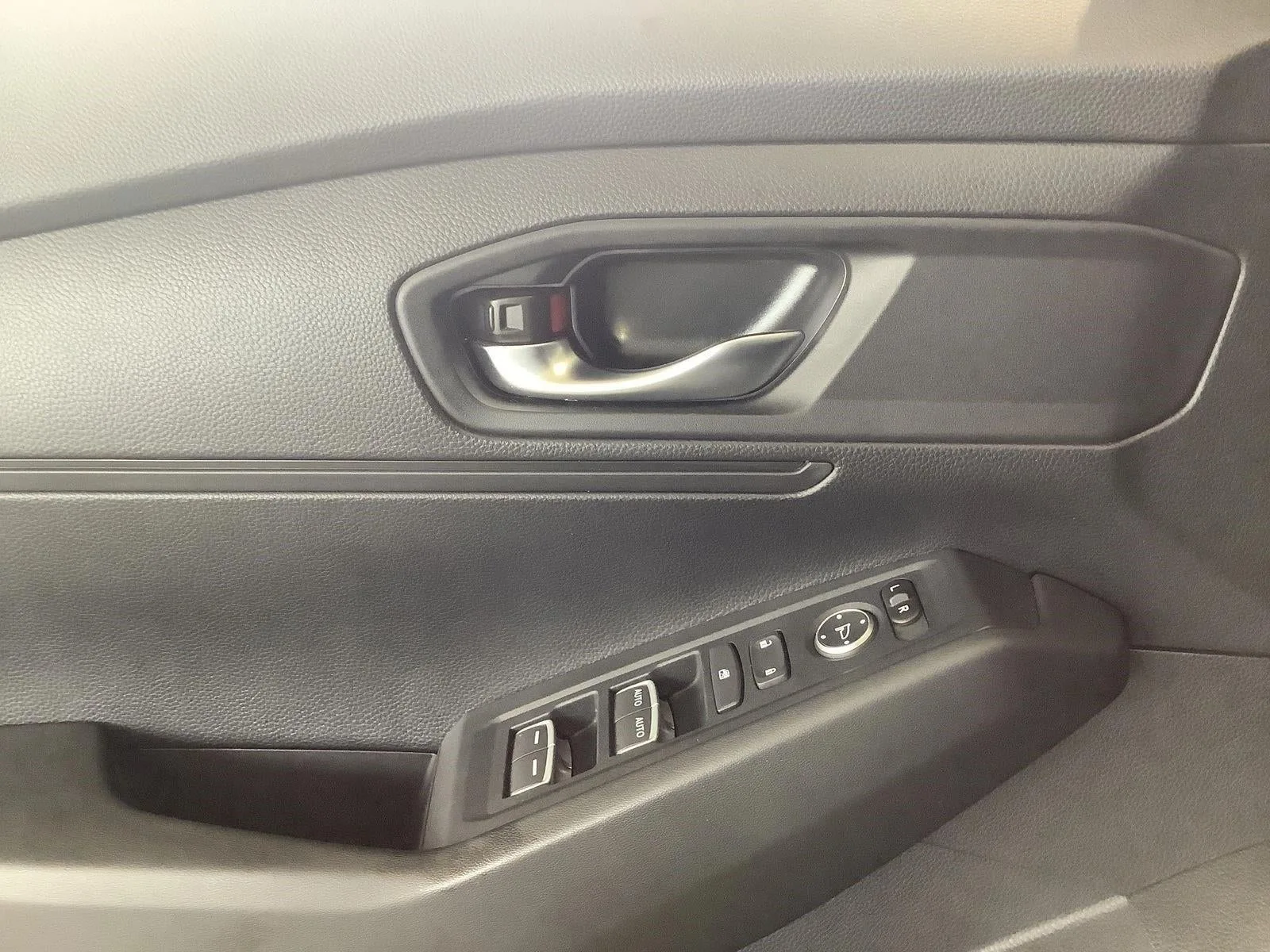 2024 Honda Accord Sedan LX CVT photo 10