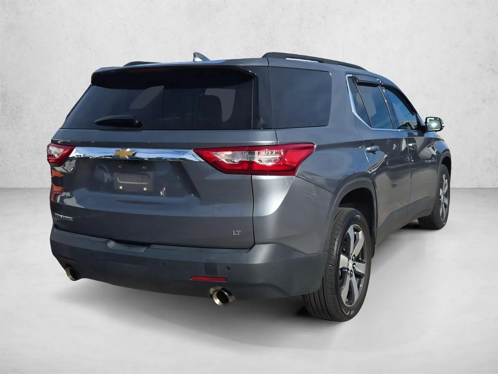 2021 Chevrolet Traverse LT Leather photo 5