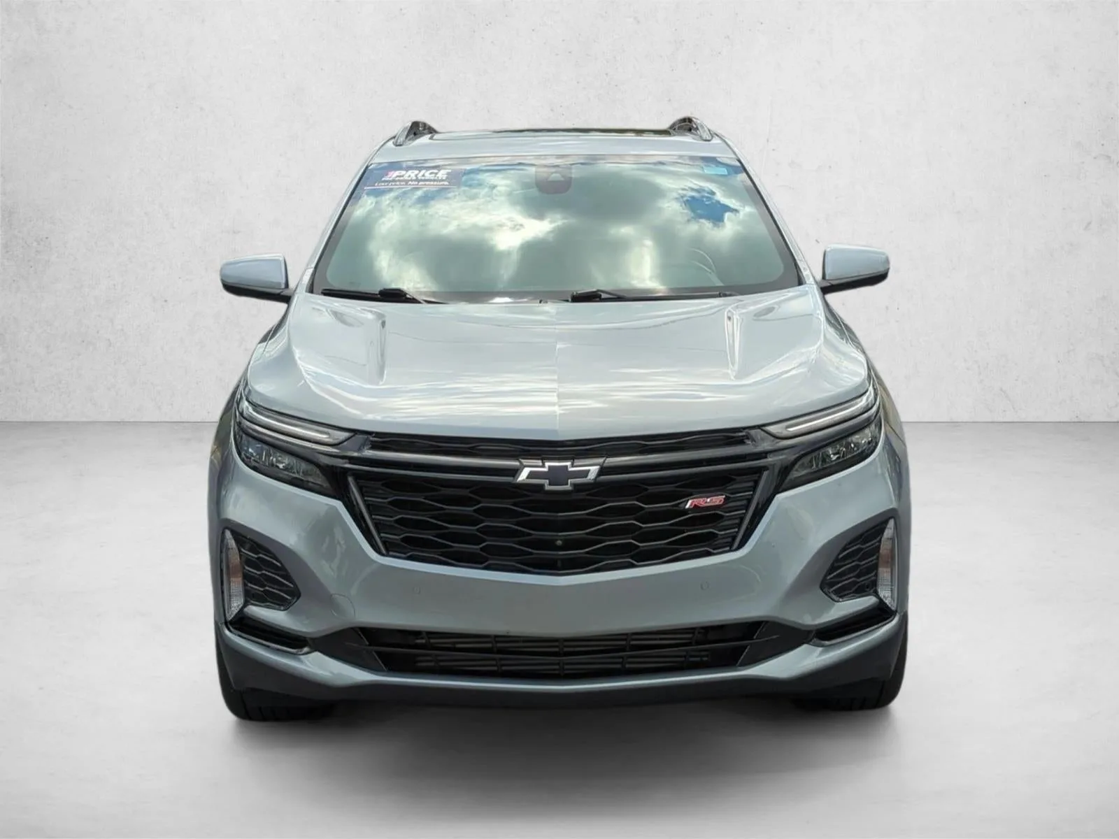 2024 Chevrolet Equinox FWD RS photo 2