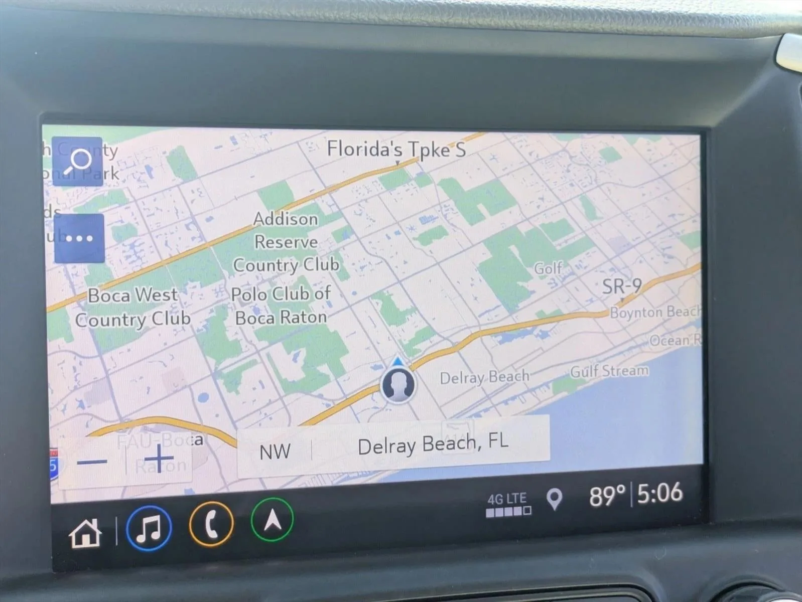 2019 GMC Terrain FWD Denali photo 11