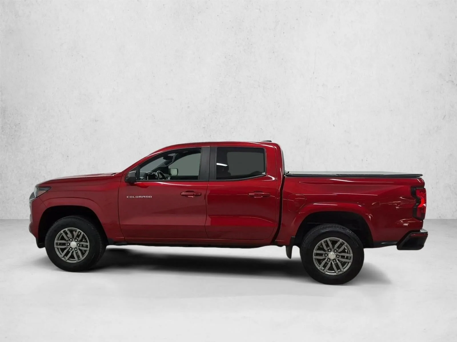 2023 Chevrolet Colorado 2WD LT photo 9