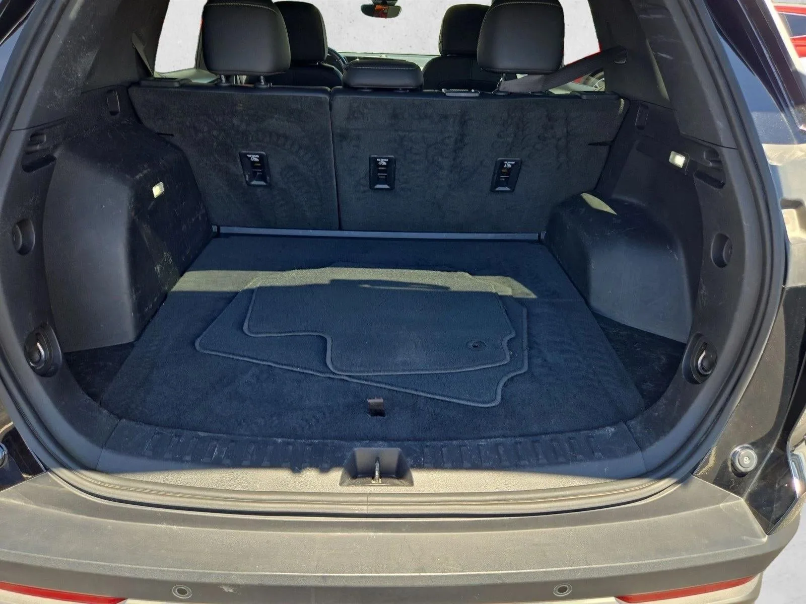 2025 Chevrolet Equinox LT photo 6