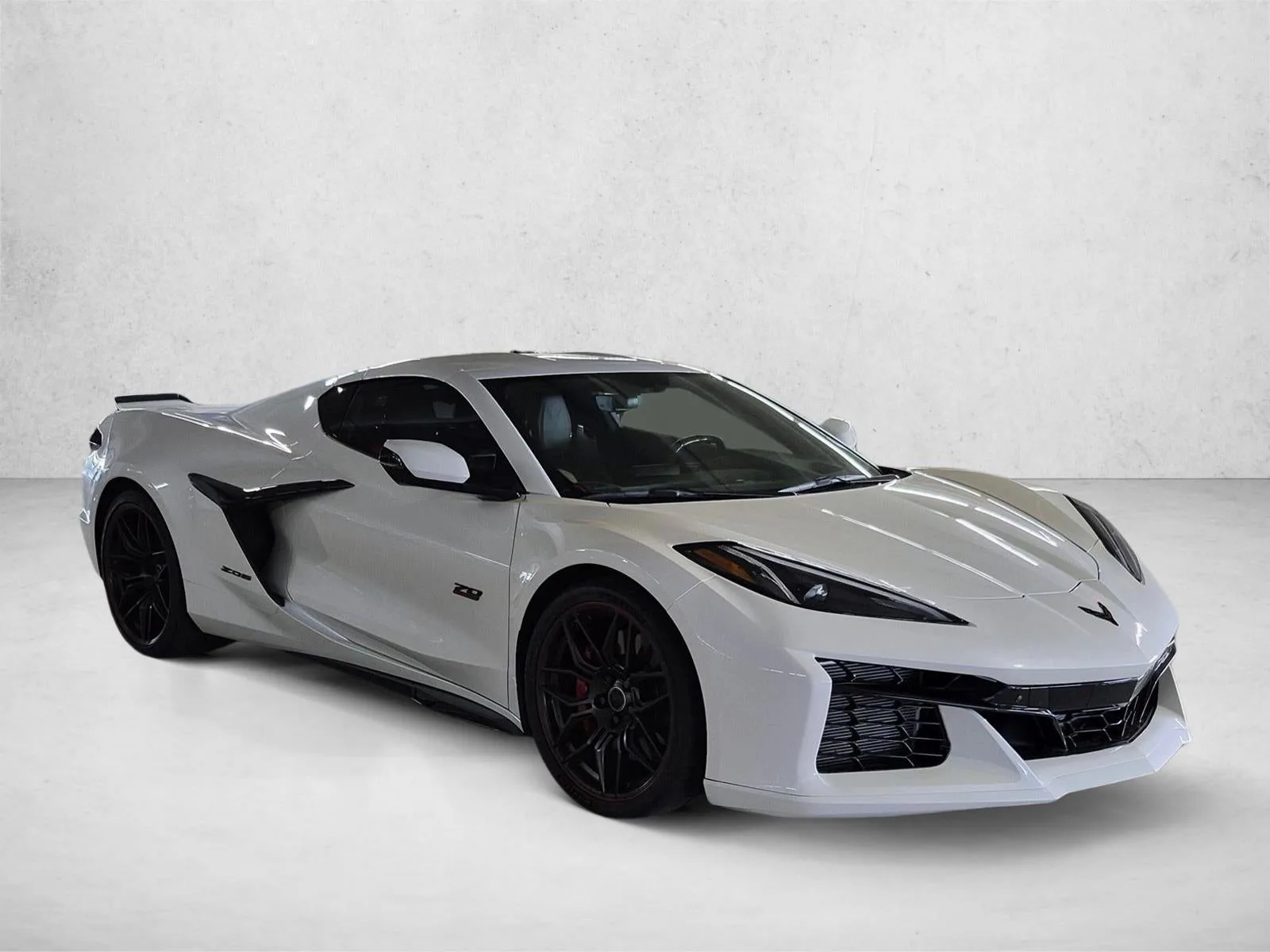 2023 Chevrolet Corvette Z06 3LZ photo 3