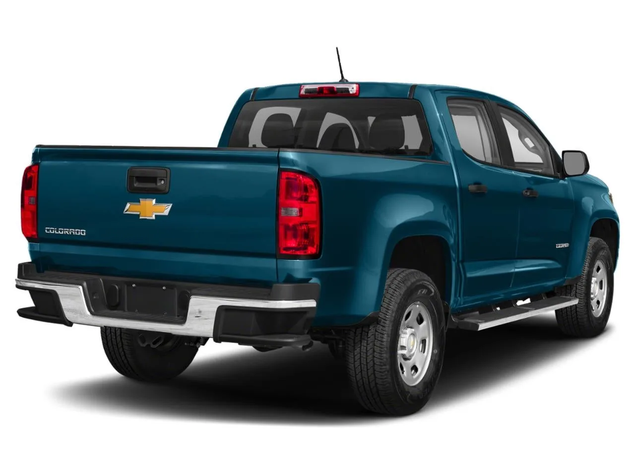 2020 Chevrolet Colorado Crew Cab Short Box 4-Wheel Drive LT photo 3