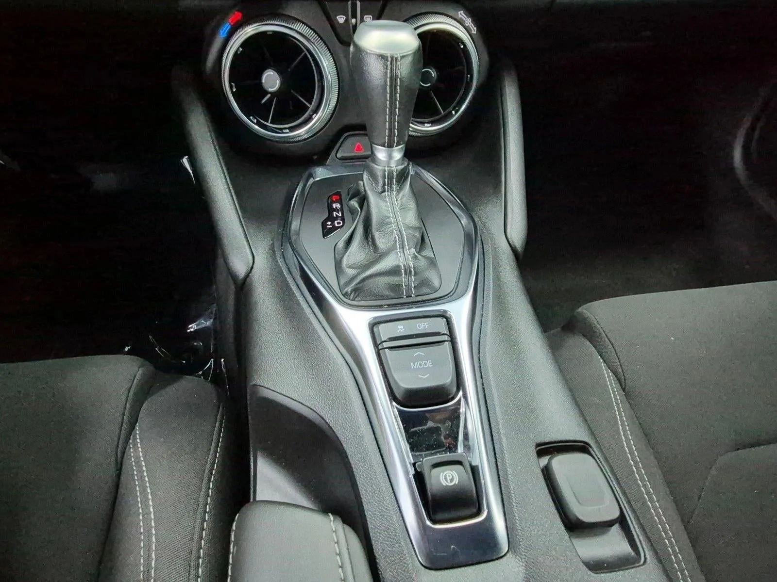2022 Chevrolet Camaro LT1 photo 12