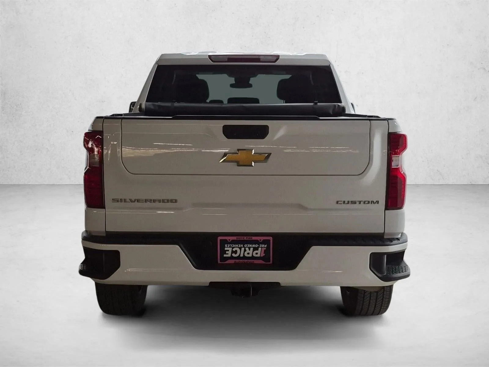 2024 Chevrolet Silverado 1500 Custom photo 7