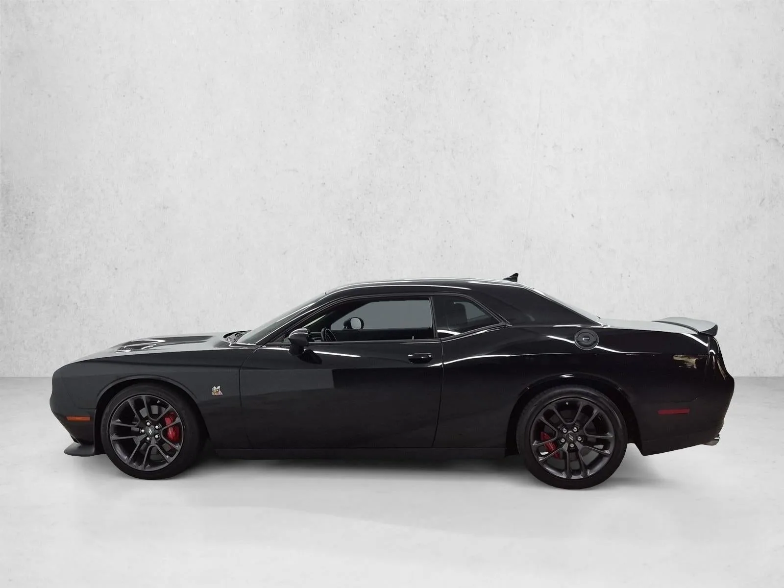 2022 Dodge Challenger R/T Scat Pack photo 9