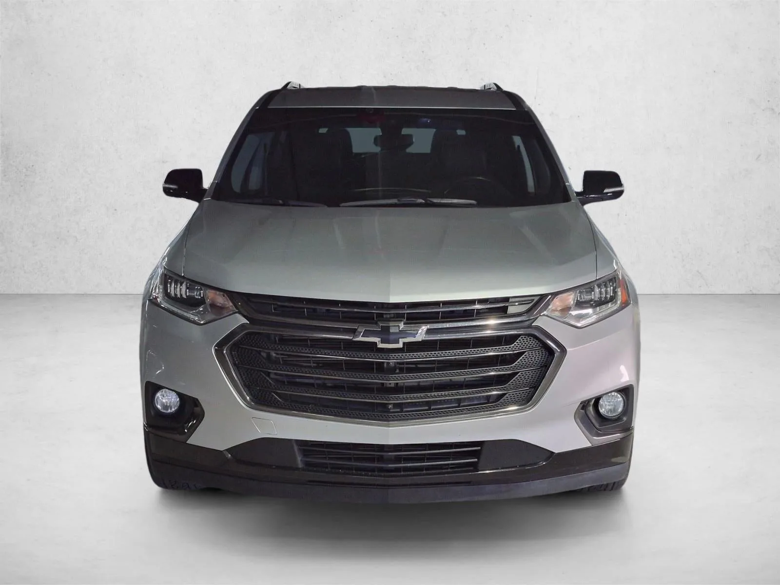 2019 Chevrolet Traverse Premier photo 2